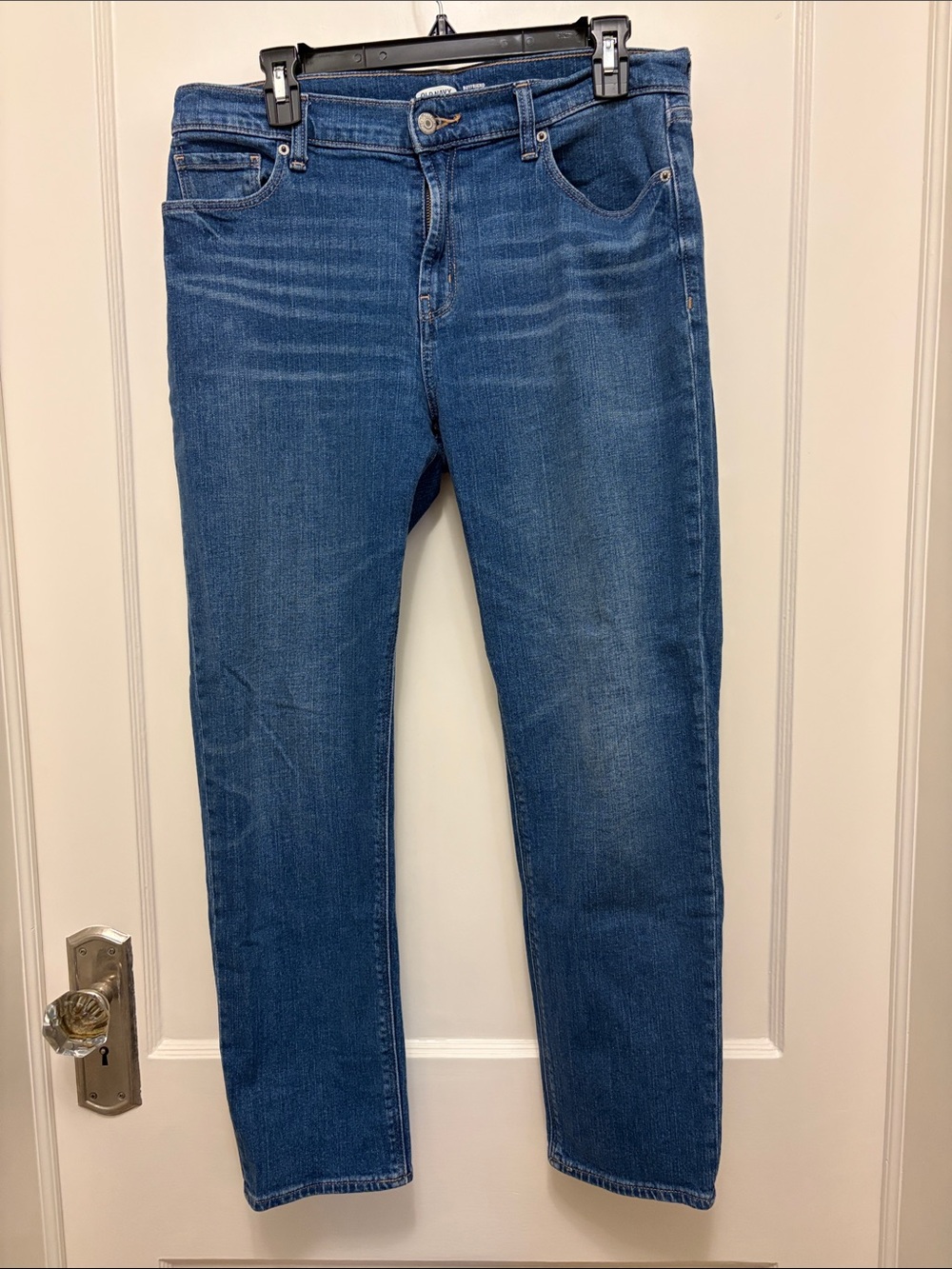 Classic Women’s Blue Jeans - Straight Fit